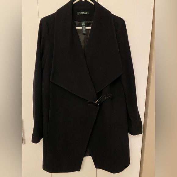 Ralph Lauren Buckle Closure wool Coat, size 8 - Picture 7 of 10